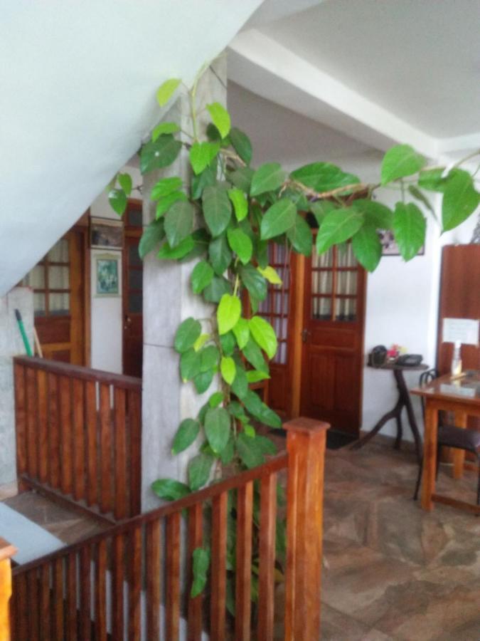 Old Town Hotel Kandy Ngoại thất bức ảnh