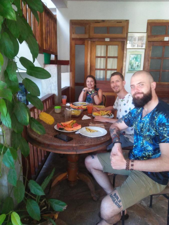 Old Town Hotel Kandy Ngoại thất bức ảnh