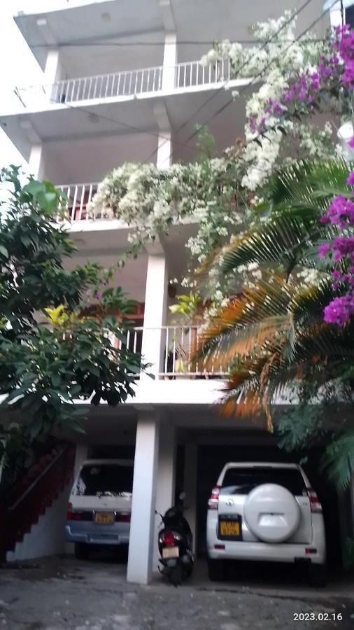 Old Town Hotel Kandy Ngoại thất bức ảnh