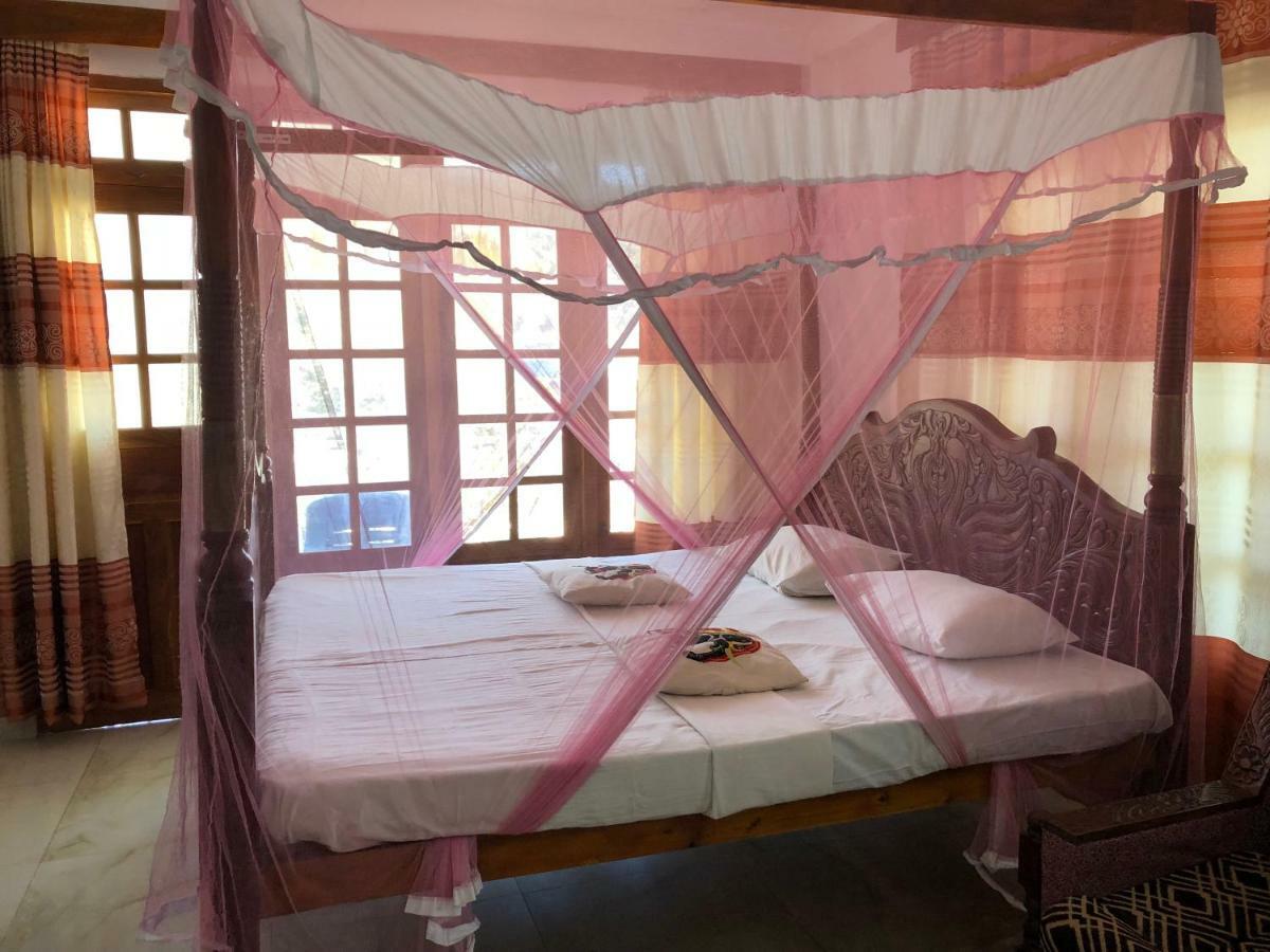 Old Town Hotel Kandy Ngoại thất bức ảnh